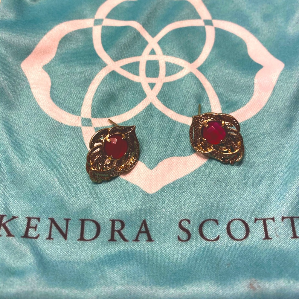 Kendra Scott Gold Leaf Studs w/ Red Stone
